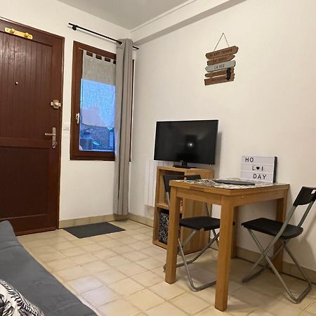 Studio Dijon Entre Centre Ville Et Facultes Экстерьер фото