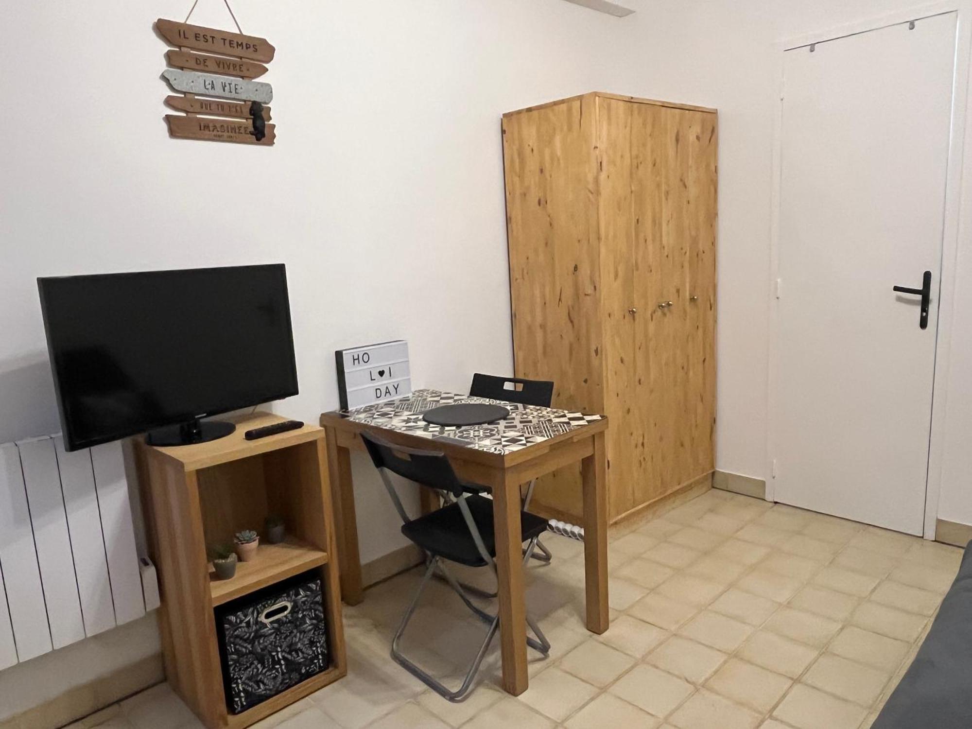 Studio Dijon Entre Centre Ville Et Facultes Экстерьер фото
