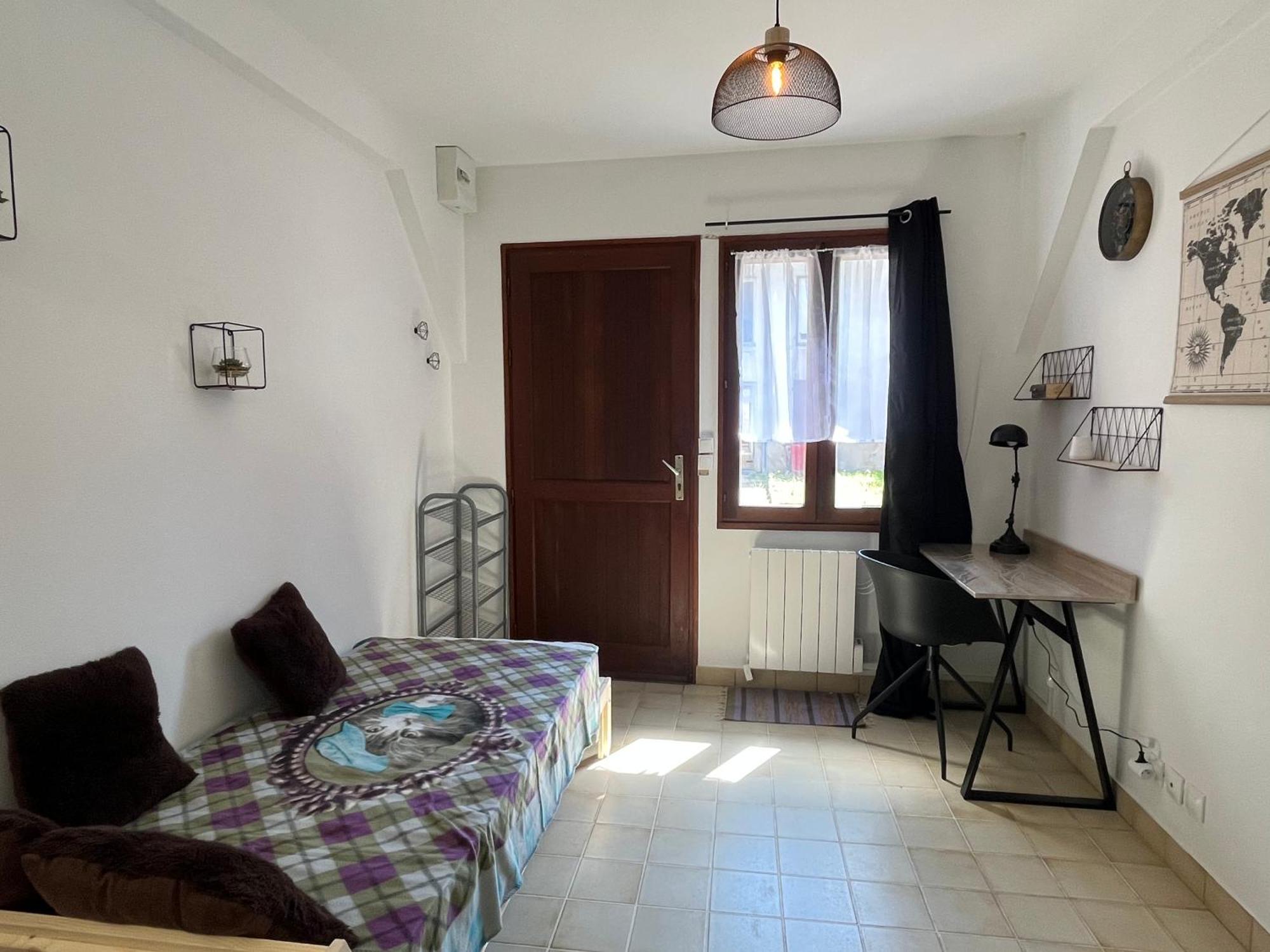 Studio Dijon Entre Centre Ville Et Facultes Экстерьер фото